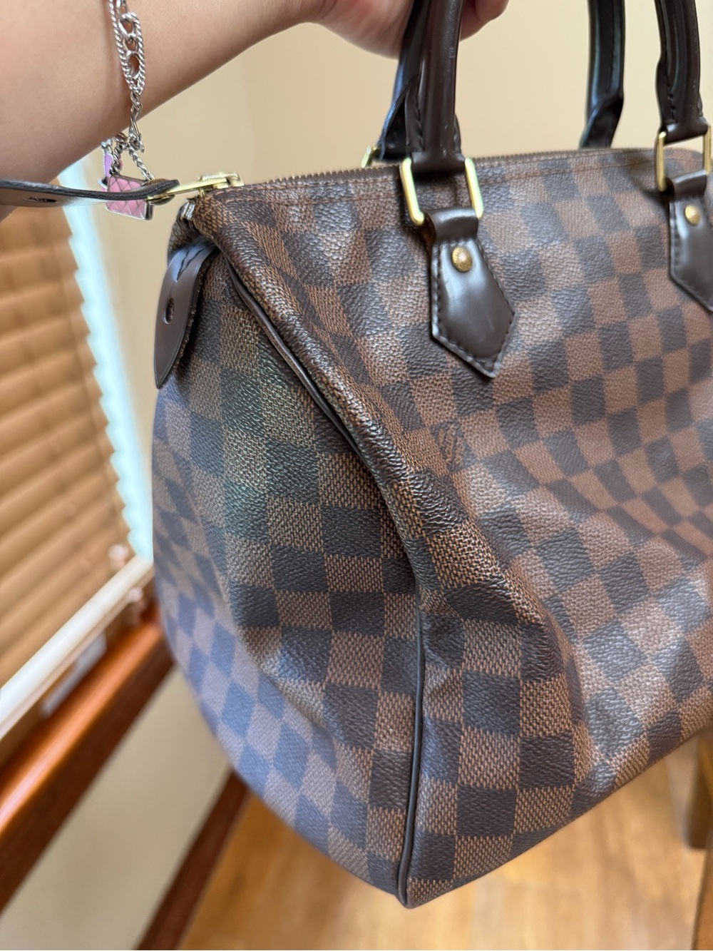 Brown Handbag 🤎 - Picture 14 of 16